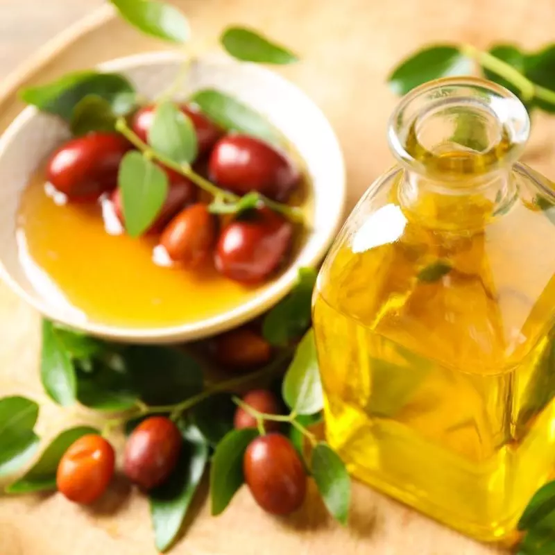 Apa Itu Jojoba Oil?